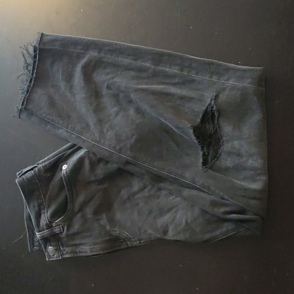 🫐2 for $40 Ripped Relaxed Mom Jean - Picture 6 of 6